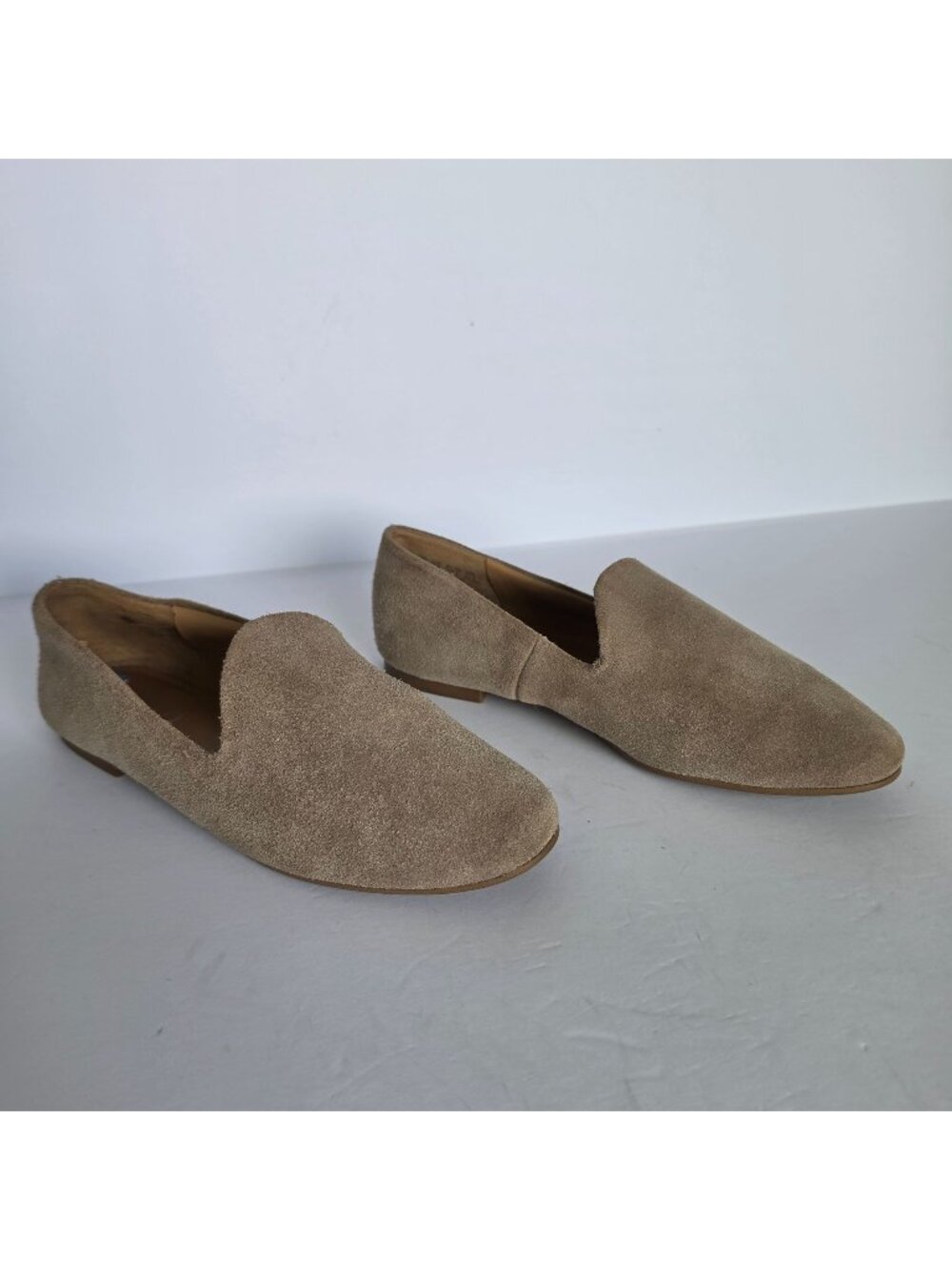 Franco Sarto Beige Suede Loafers Women 6.5 Slip On Flats Quiet Luxury Work
